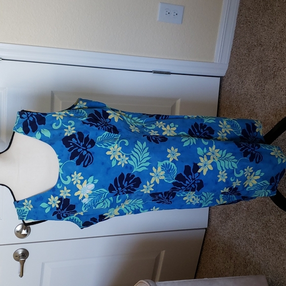 Kane Malia Dresses & Skirts - Hawaiian Tropical Dress